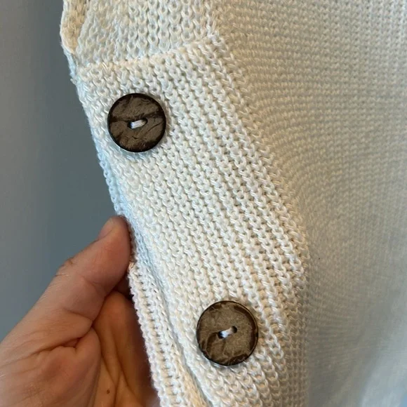 Side Buttons Ribbed Sweater Vest - Picture 5 of 5